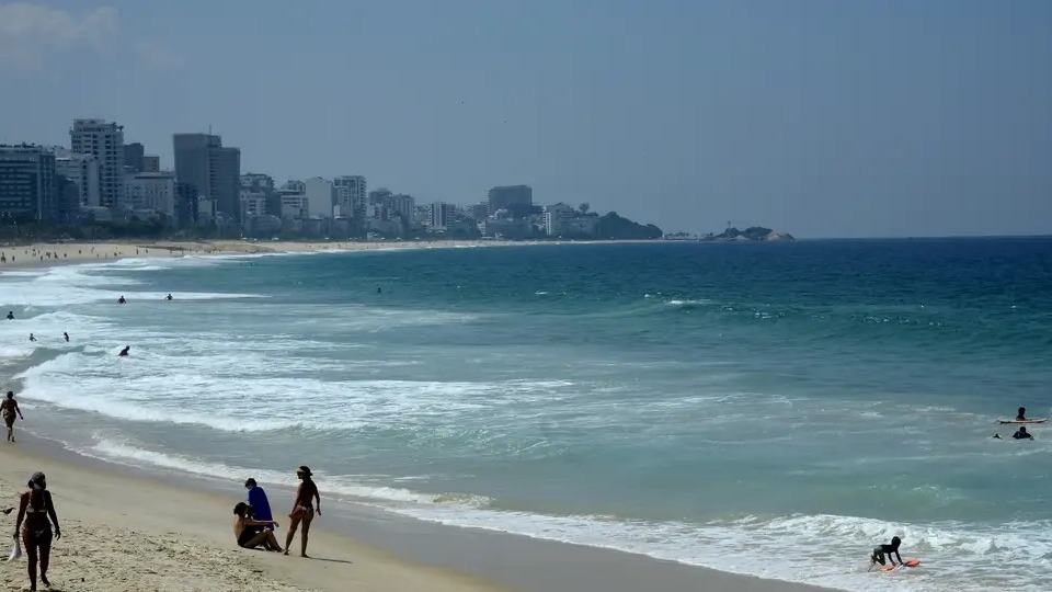 Senado retoma debate de PEC que pode privatizar praias